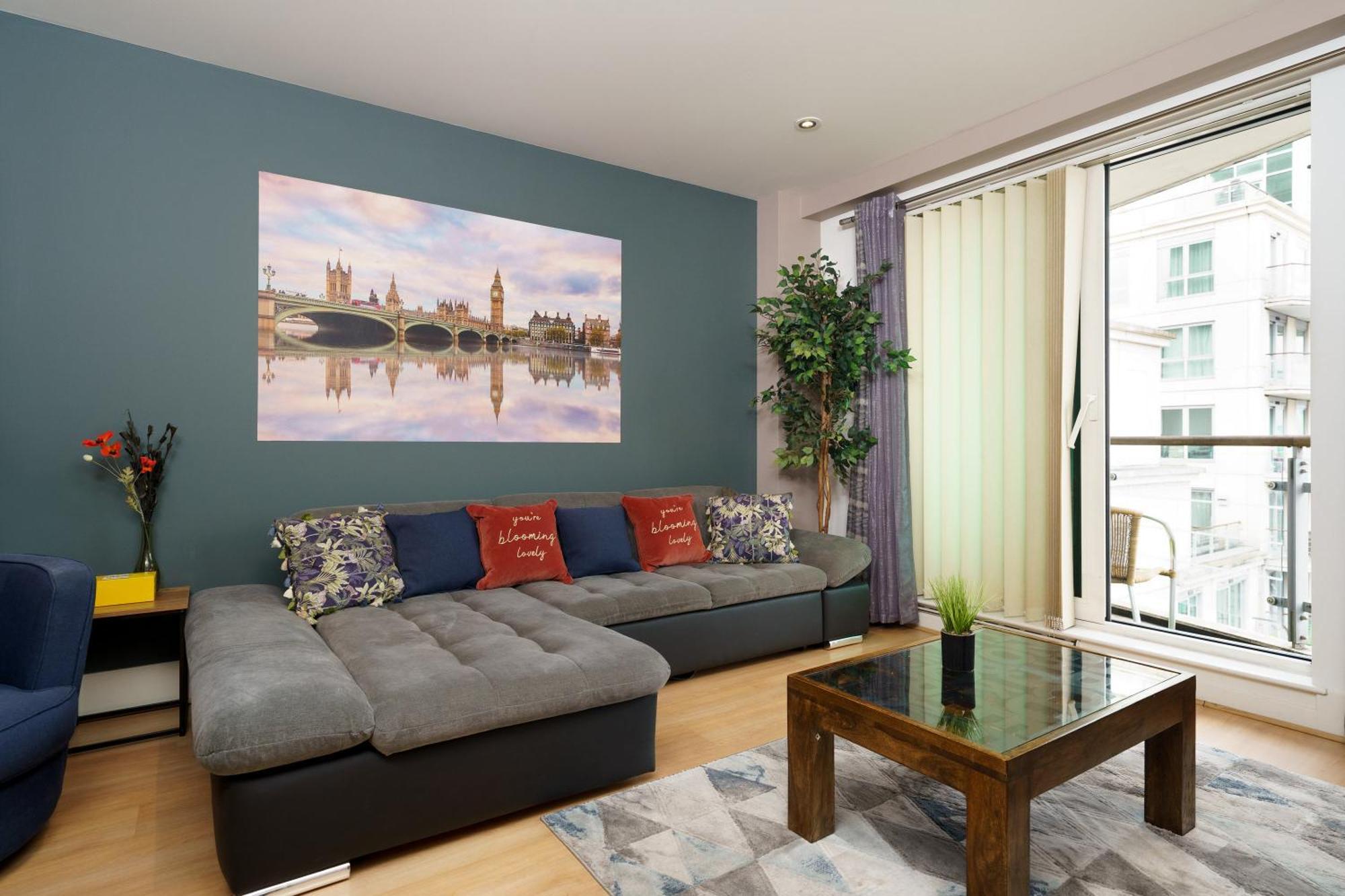 St George River Apartment Лондон Экстерьер фото
