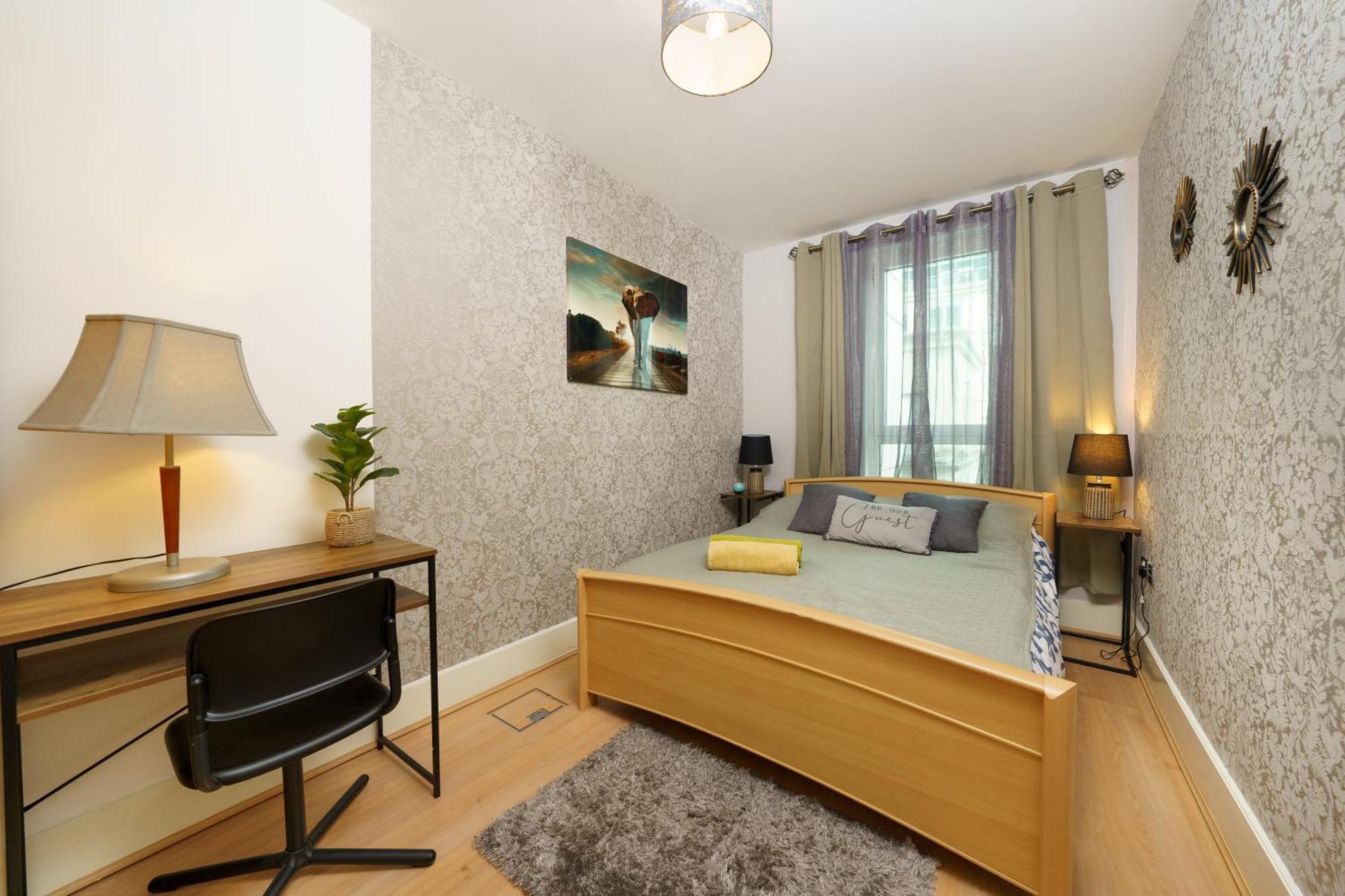 St George River Apartment Лондон Экстерьер фото